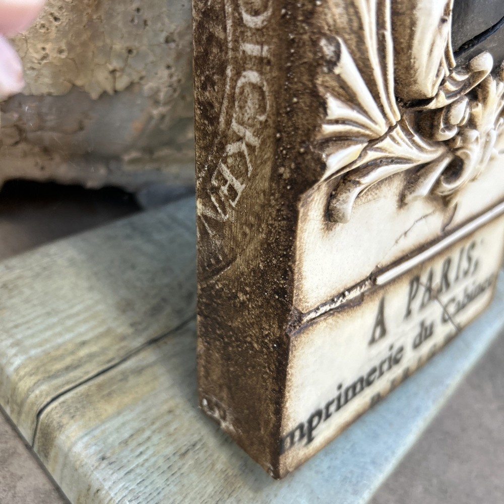 SID DICKENS FRENCH CREST T-123 MEMORY BLOCK Tile RETIRED