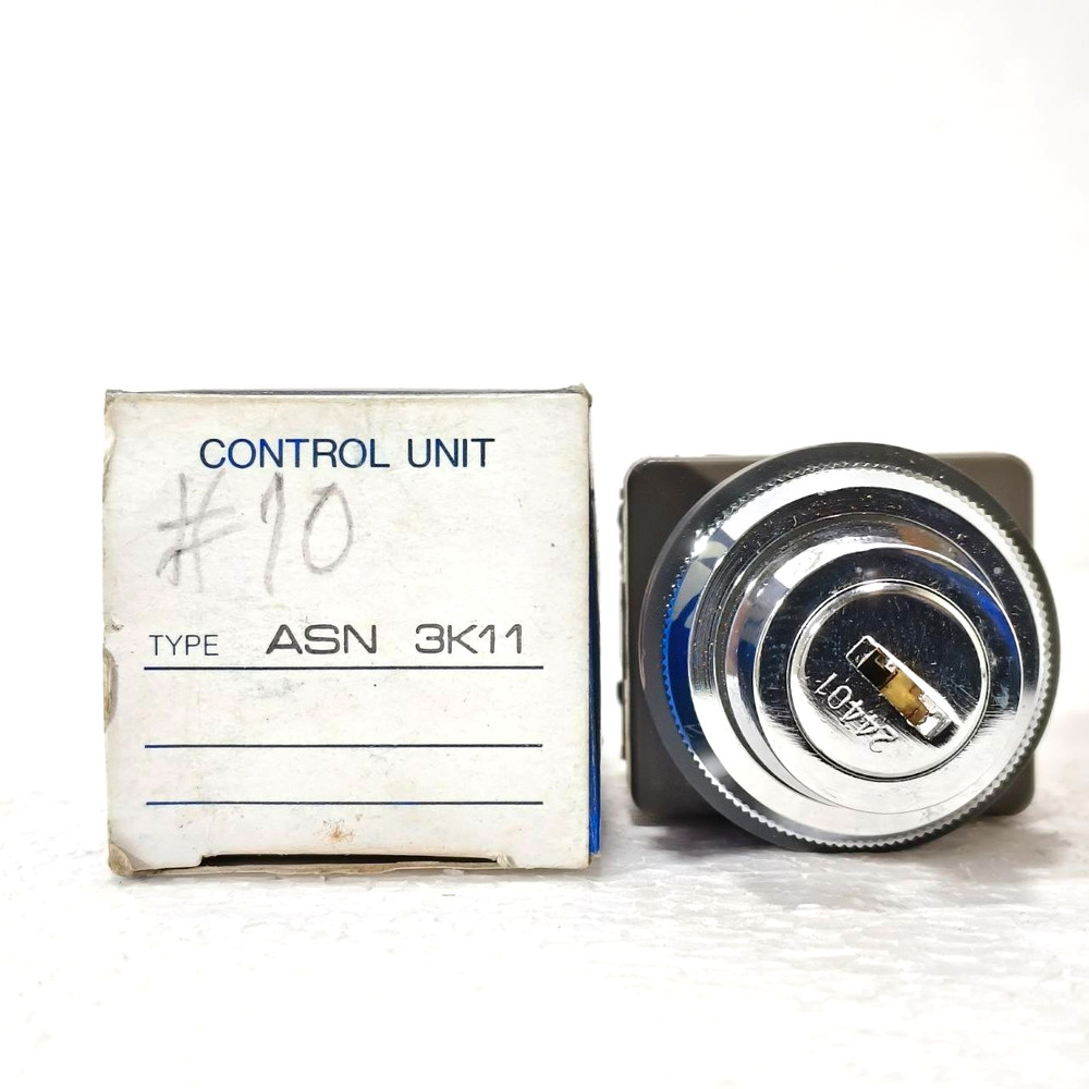 IDEC SELECTOR SWITCH ASN3K11 NEW