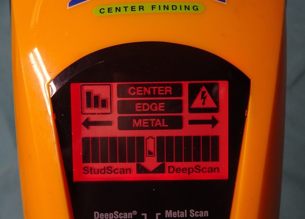 = ZIRCON MultiScanner L550 Center Finding Stud Finder