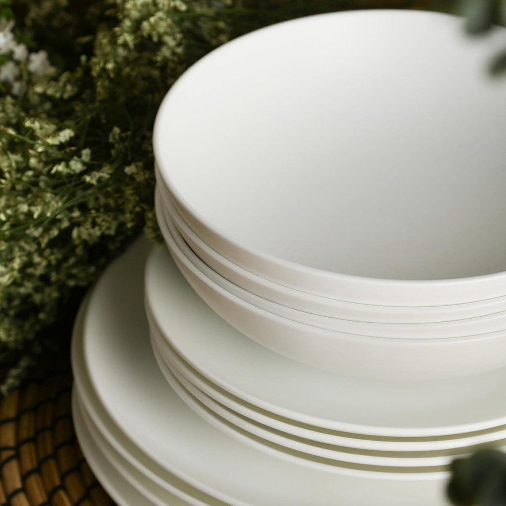 Taglio 12-Piece Dinnerware Set Bone China, Matte White