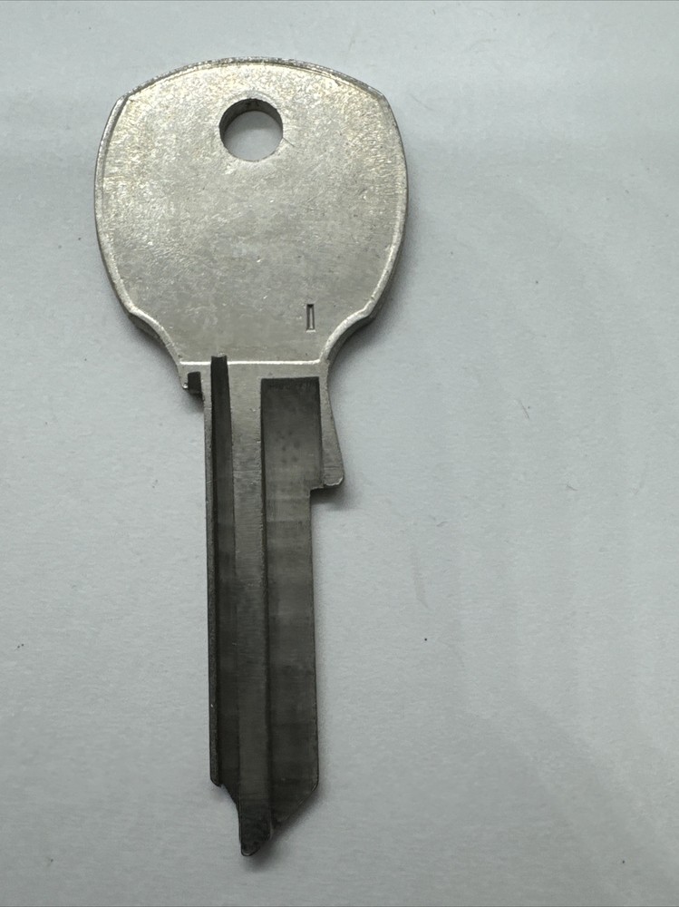 Ilco 1028NR Uncut Key Blank - NOS