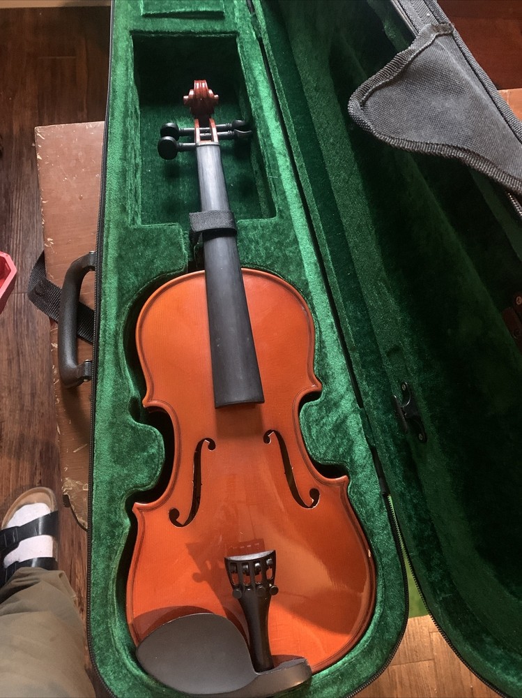 Infinity violin with case- No Strings