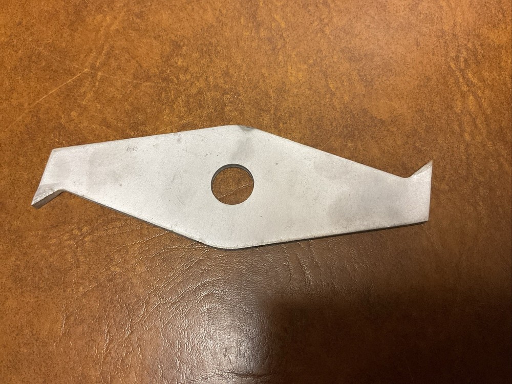 5 Replacement Craftsmen DADO Chipper Blades. 1 Different.