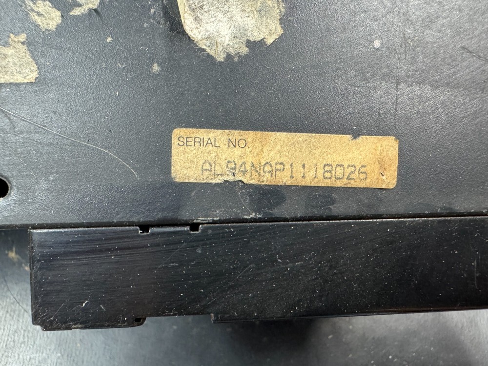 MERCEDES BENZ CD CHANGER