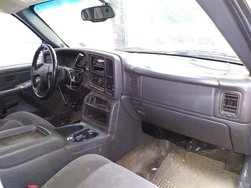 SILVRDO25 2004 Headrest 325034
