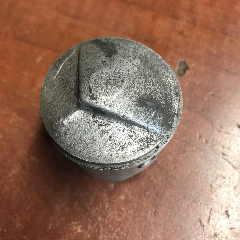 Use OEM Part Piston Kit Assembly For Tanaka TLE-550 2.5HP Gas Engine Edger