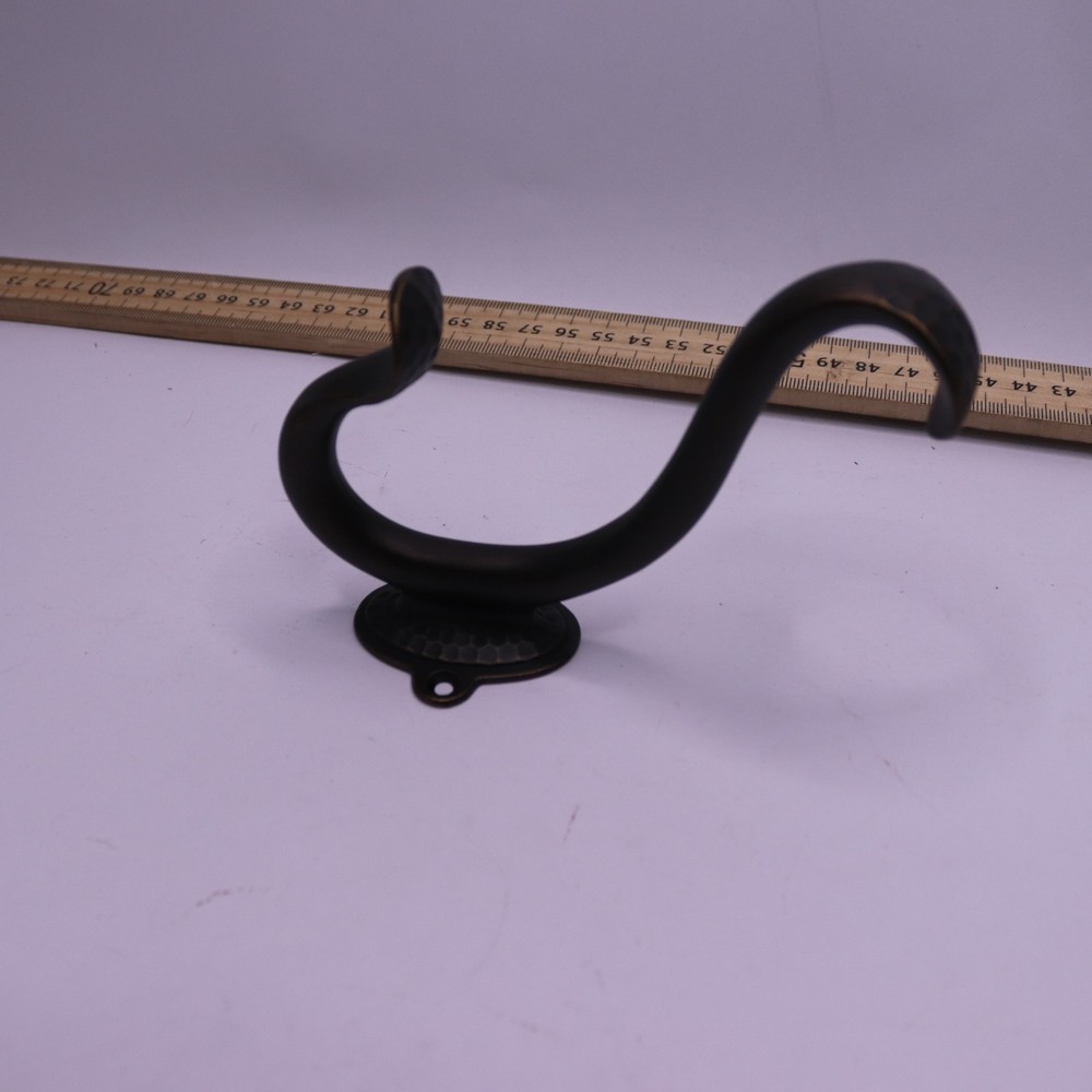 HICKORY HARDWARE Craftsman Windover Antique Hook