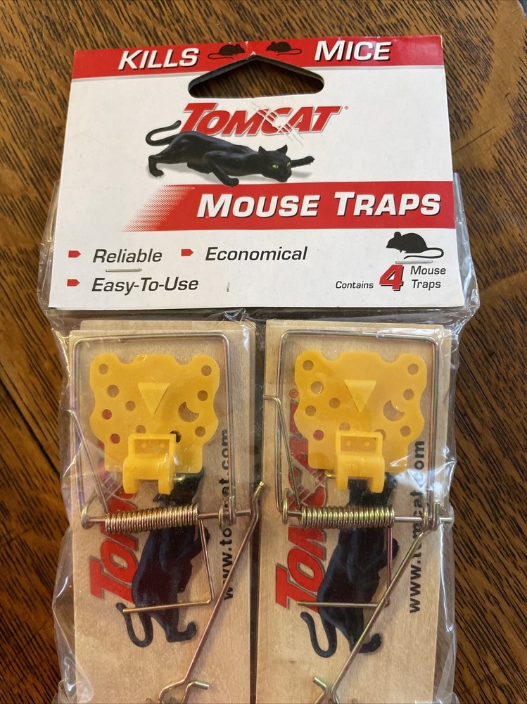 2 Packs-Tomcat Mouse Traps (Wooden), 4 Traps Each Pack- New