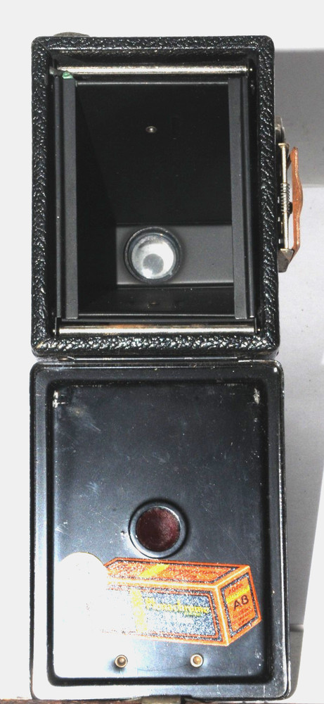 Ansco - A-8 Cadet 127 Roll Film Box Camera -TESTED