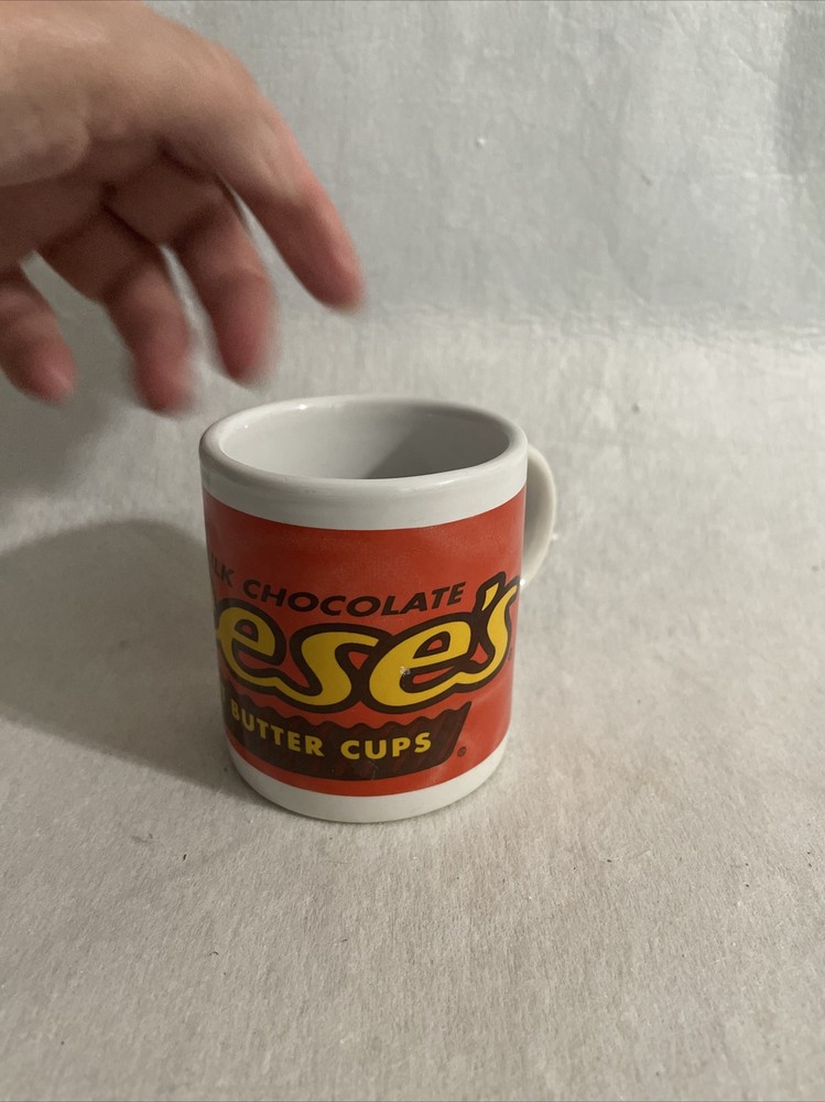 Ceramic Reese's Peanut Butter Cup Coffee Mug Hershey Minni