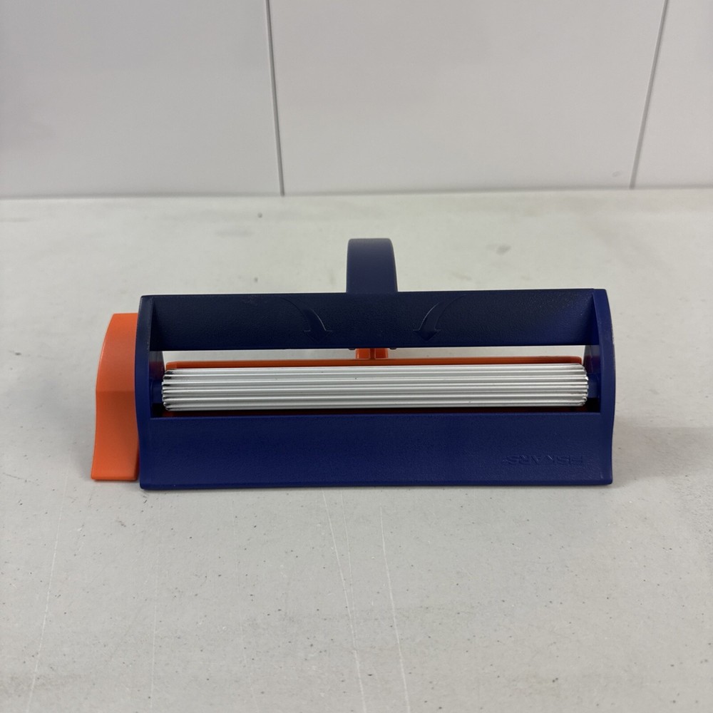 FISKARS ~ Paper Crimper Tool  - Model 9340 - B