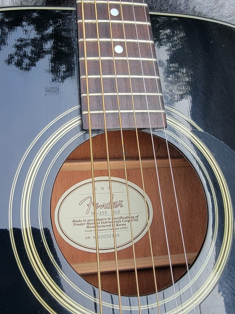 Fender DG-11E Acoustic Electric Guitar Black (6 String) + Hard TKL CASE *NICE!*