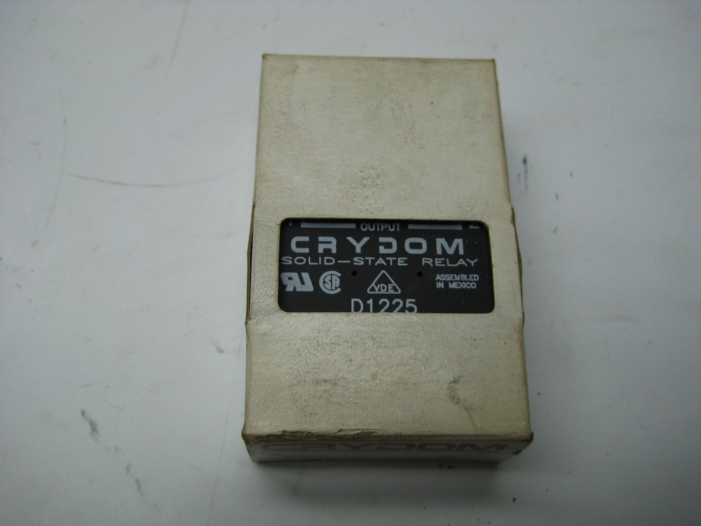 CRYDOM D1225 RELAY NSMP 12121