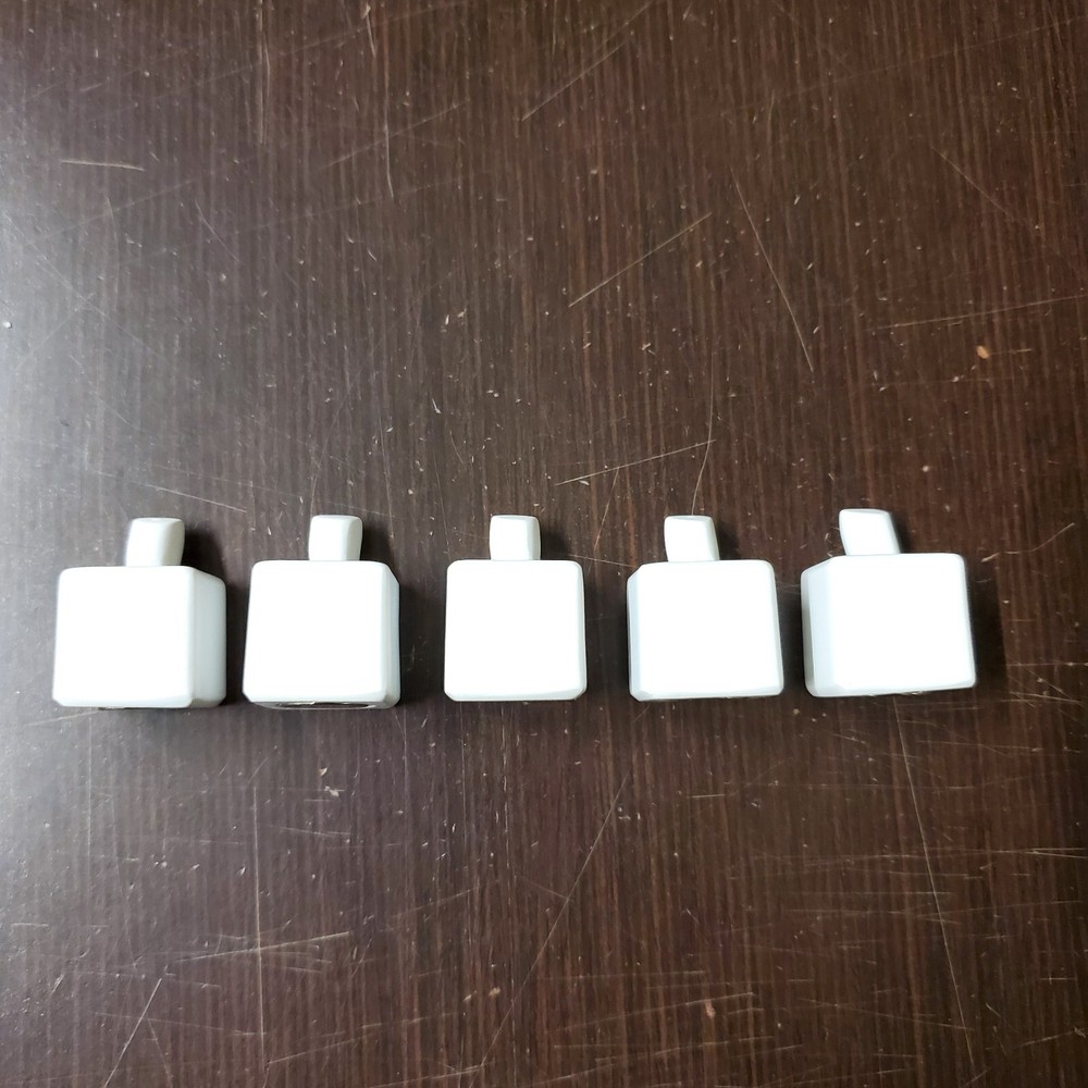 [SET OF 5] Magnetic False Nail Tip Solid Practice Display Stand Rest Holders NEW