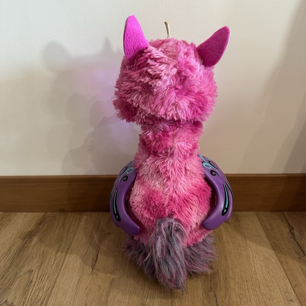 Hatchimals Llamacorn Neck Grows 32” Talks Eyes Light up Multi Pink Interactive