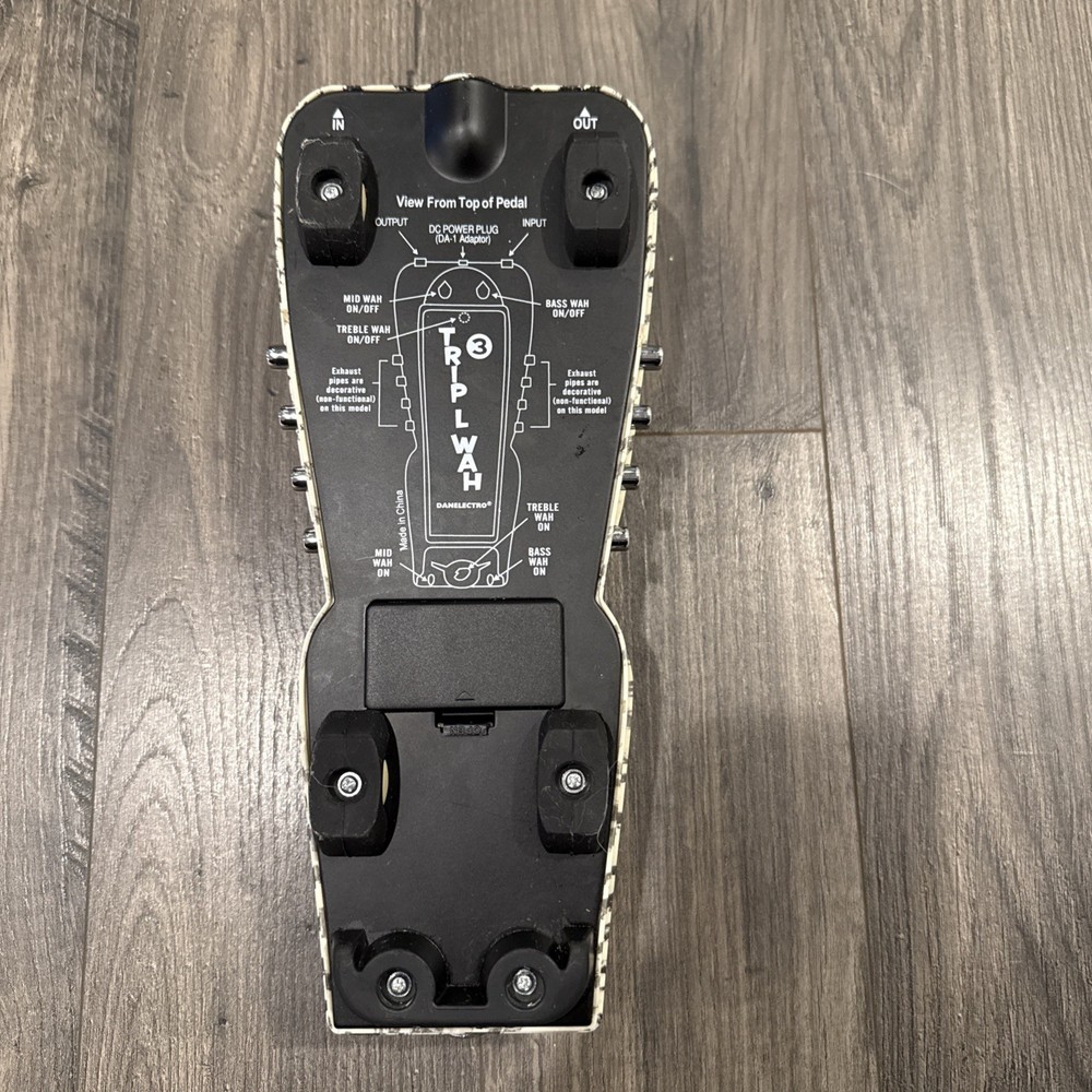DANELECTRO TRIP L WAH PEDAL