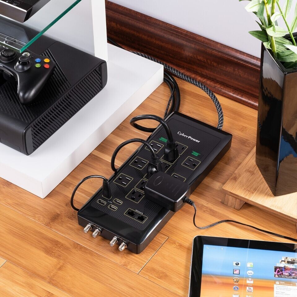 CyberPower 12 Outlet Advanced Surge Protector w/ USB Ports