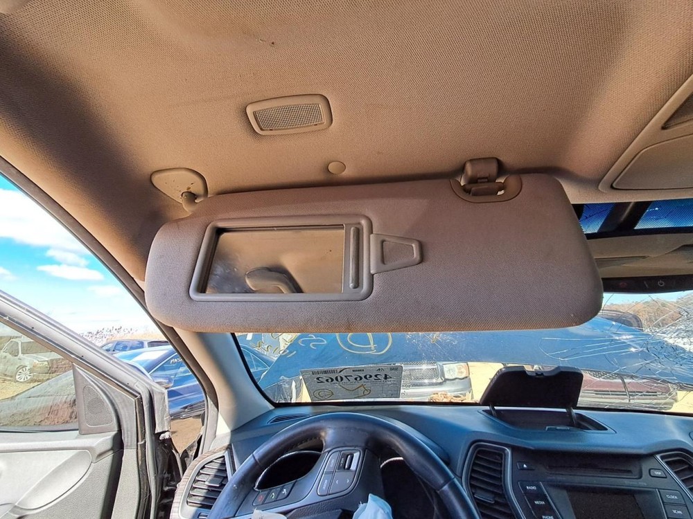 SANTA FE 2013 Glove Box 4863052
