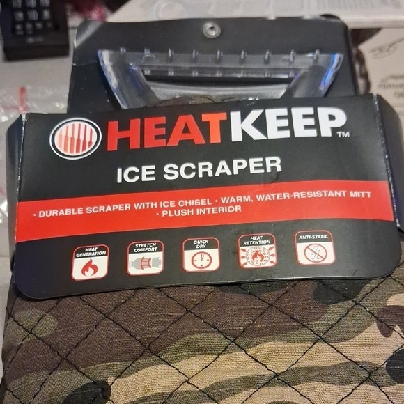 HEATKEEP Camoflage design Ice Scraper Mitt