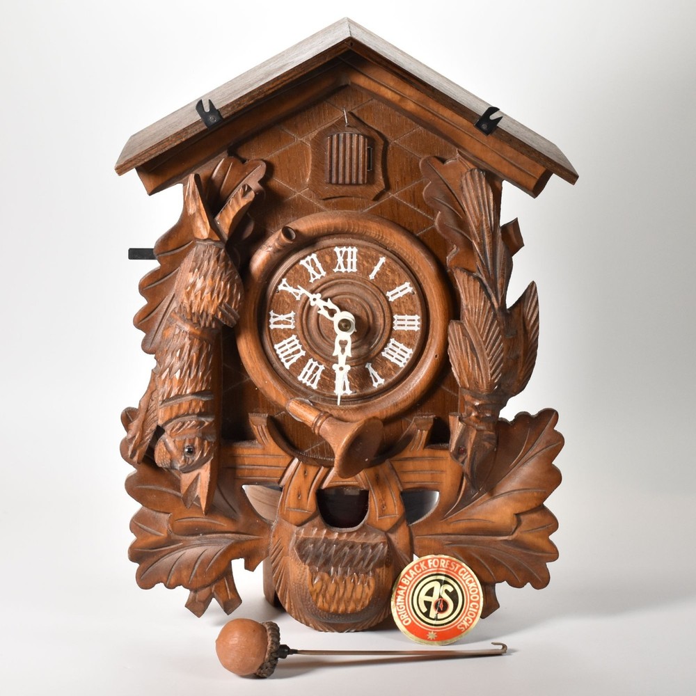Anton Schneider Black Forest Hunter's Cuckoo Clock Please READ the Description