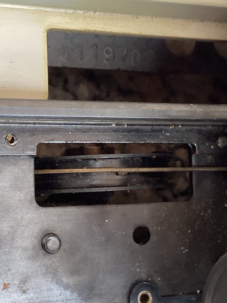 TRIUMPH GABRIELE 35 TYPEWRITER. CURSIVE TYPEFACE. GERMANY 1972