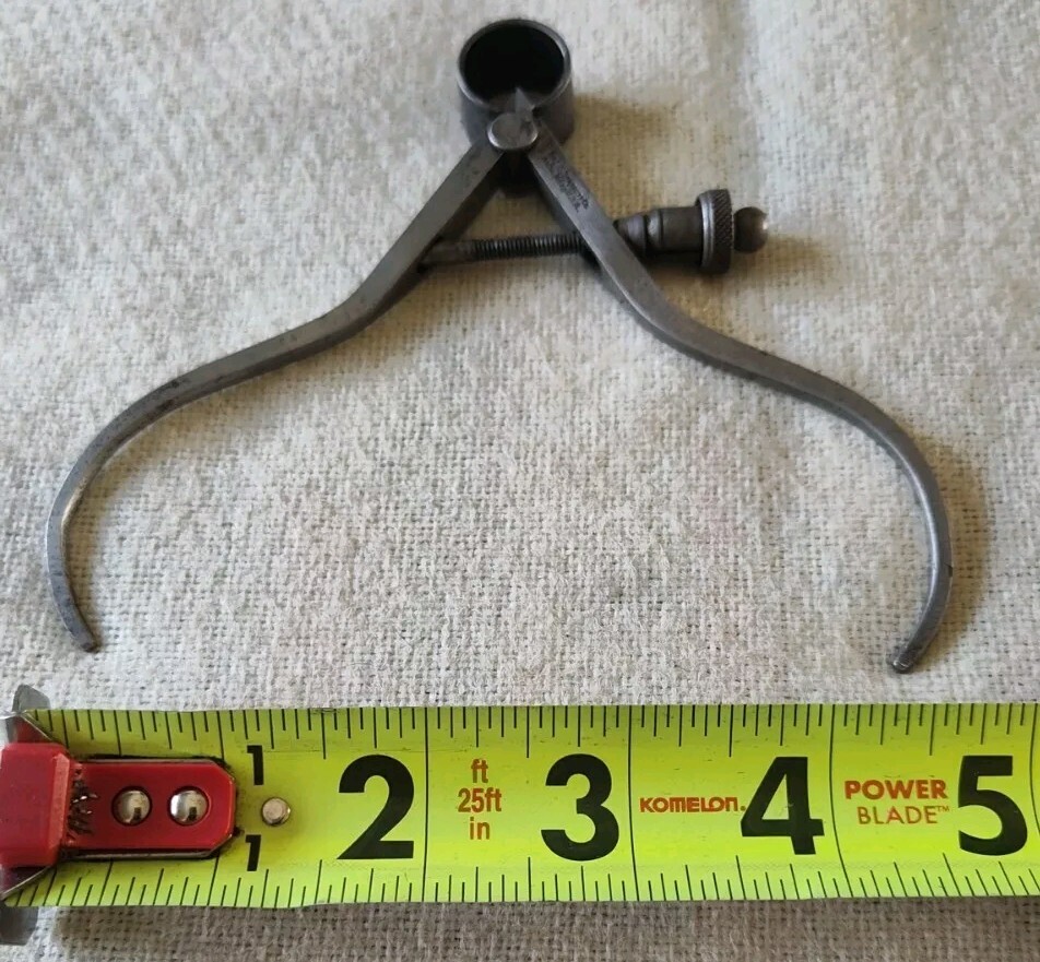 STARRETT 4-1/2" O.D. CALIPER WITH QUICK NUT