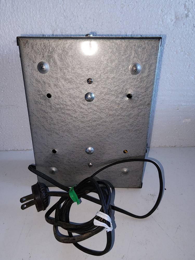 Gilbert American Flyer Pike Master 32656 Dual control DC Power Pack Transformer