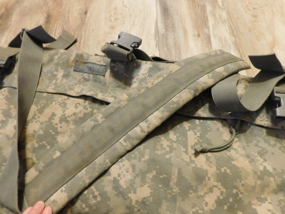 US ARMY ACU FIREFORCE TACTICAL GEAR BARREL BAG