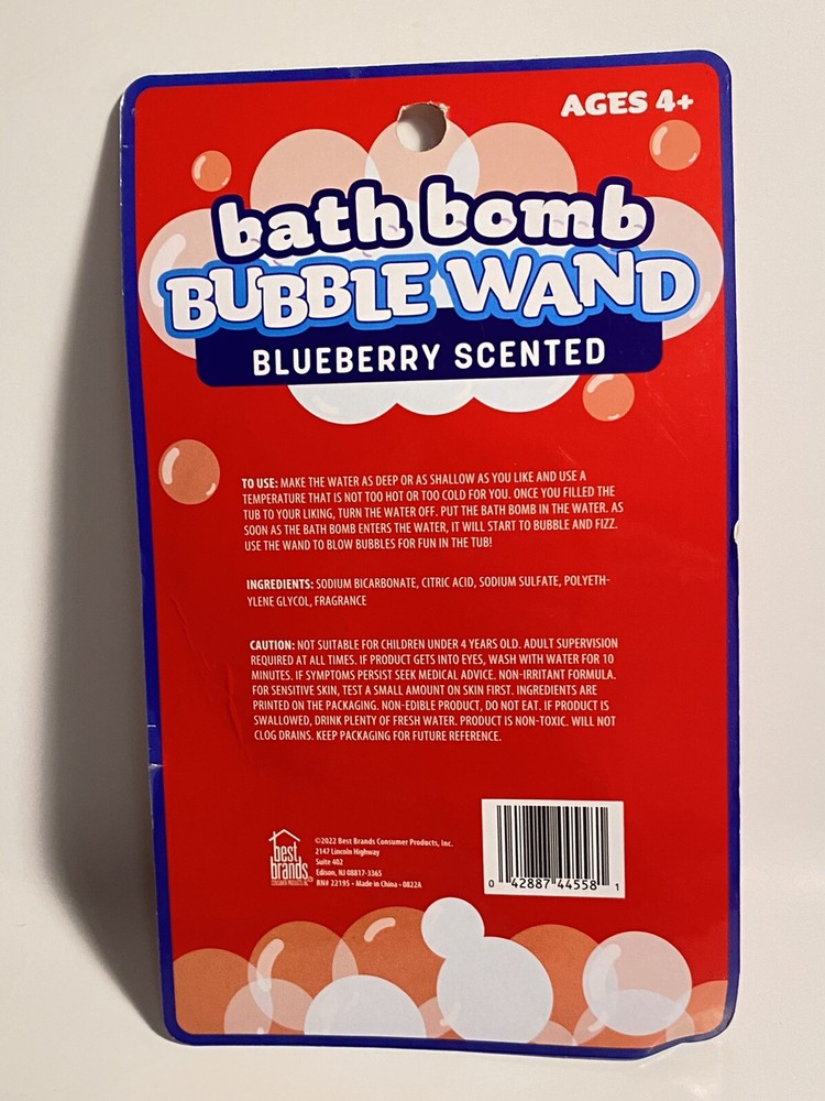 BATH BOMB BUBBLE WAND Blueberry Scented New in Package blows bubbles