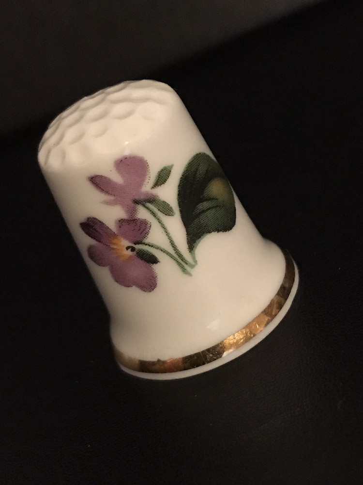 COLLECTABLE THIMBLE PURPLE FLOWER FINE BONE CHINA ST MICHAEL 6