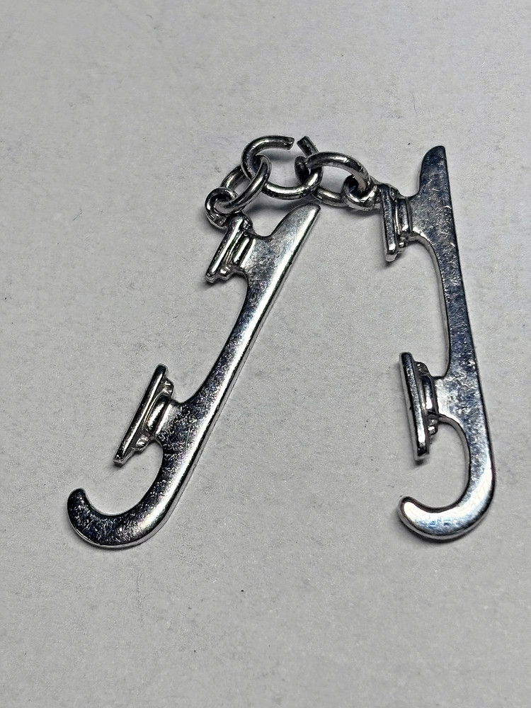 Sterling Silver Ice Skate Charm 1.1g