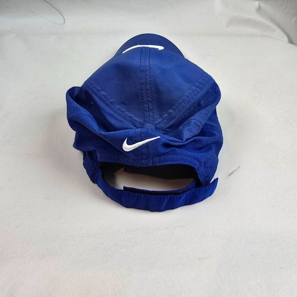 Nike Golf Hat Mens Strapback Adjustable Blue White Lightweight 20XI Performance