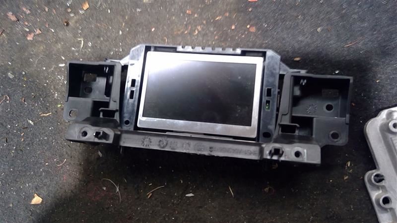 Info-GPS-TV Screen Front Display 4.2" Screen Fits 15-18 FOCUS 927640