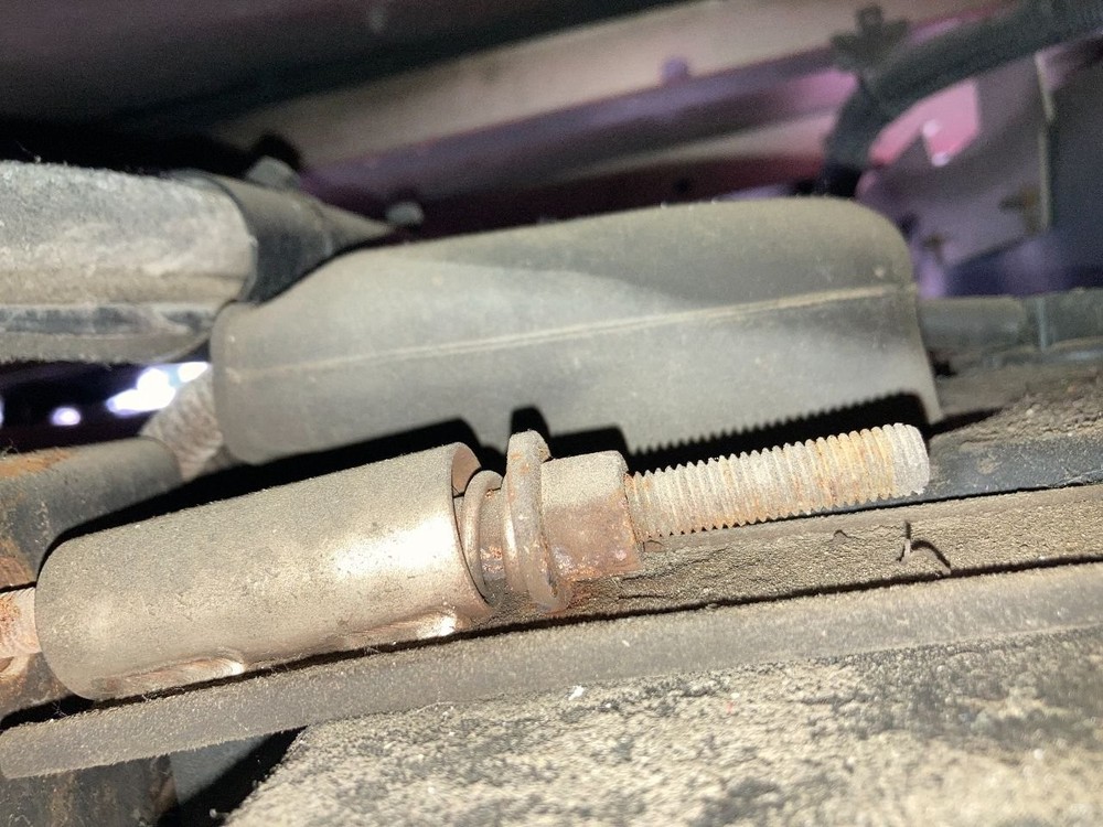 Kenworth T680 Left/Driver DEF Sensor - Used