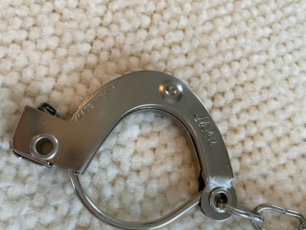 JA-RU Toy Handcuffs