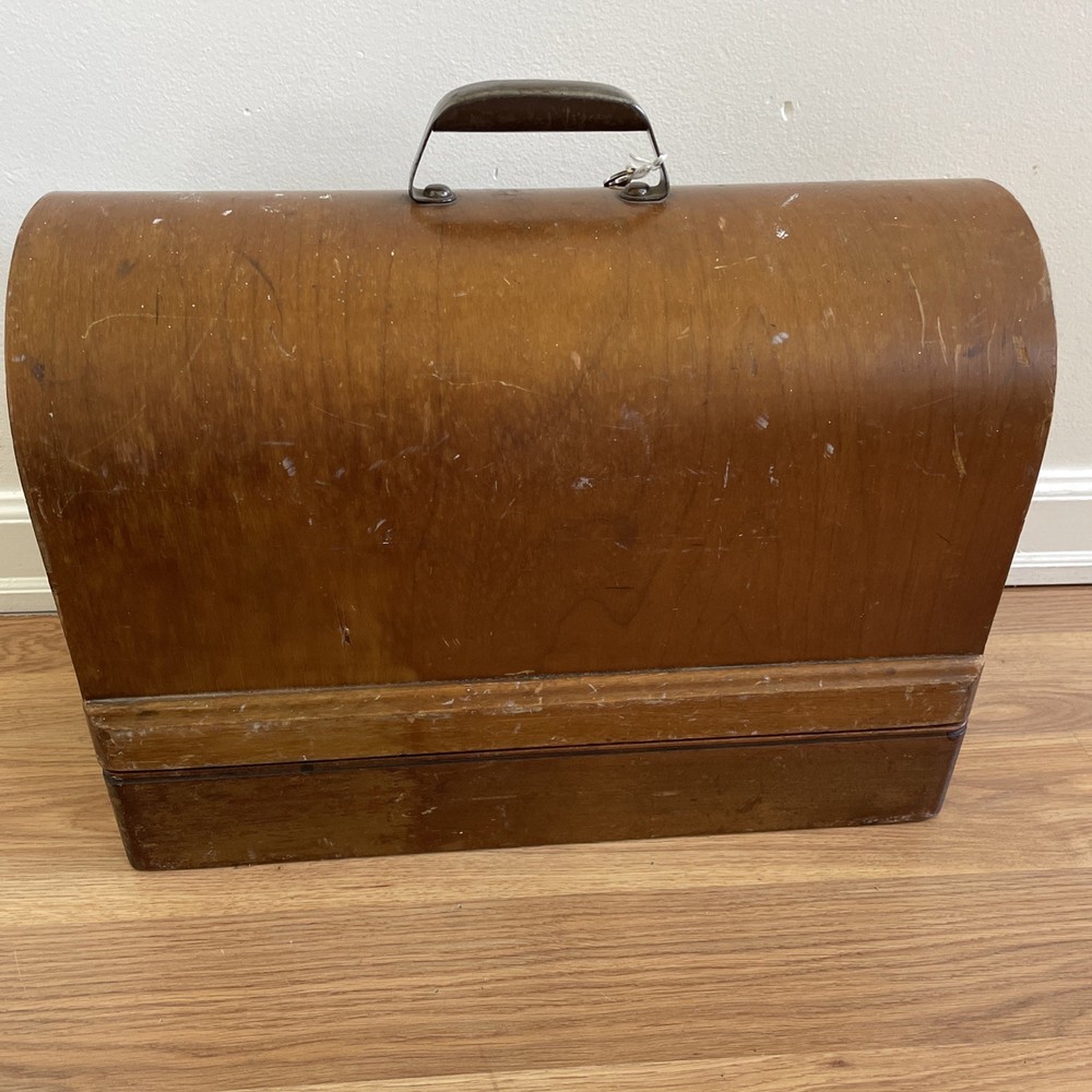 Authentique Singer Sewing Machine 99-13, With Case Sew A+, Ship Fast UPS