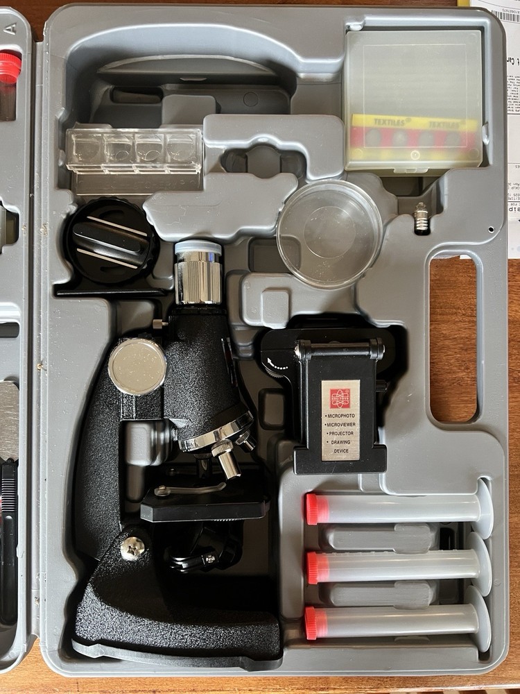 Edu Science Deluxe Microscope Set With Carrying Case 1999