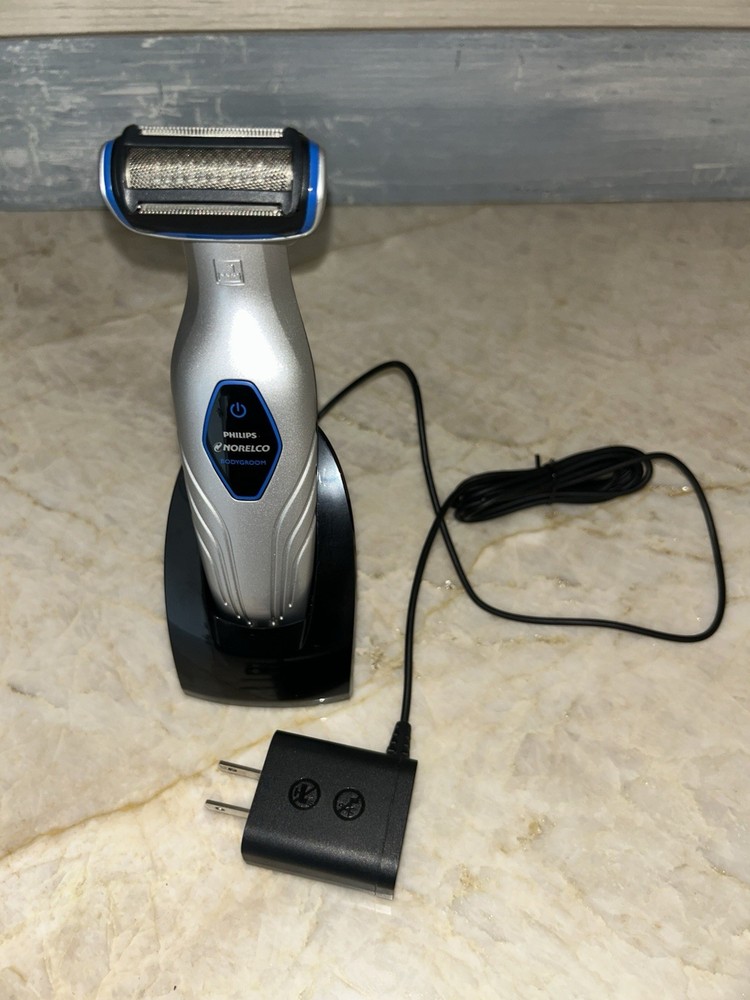 Philips Norelco Model BG2028 - Excellent Working Condition