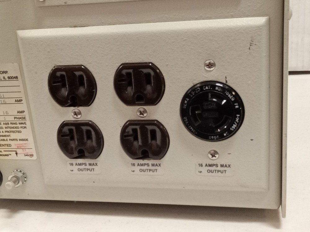 OneAC CB1120 Power Conditioner