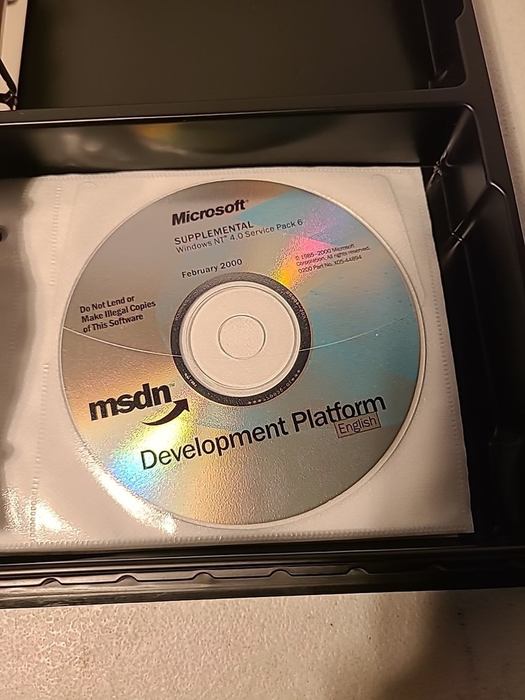 MICROSOFT MSDN Software Discs w/Storage Case Lot of 43