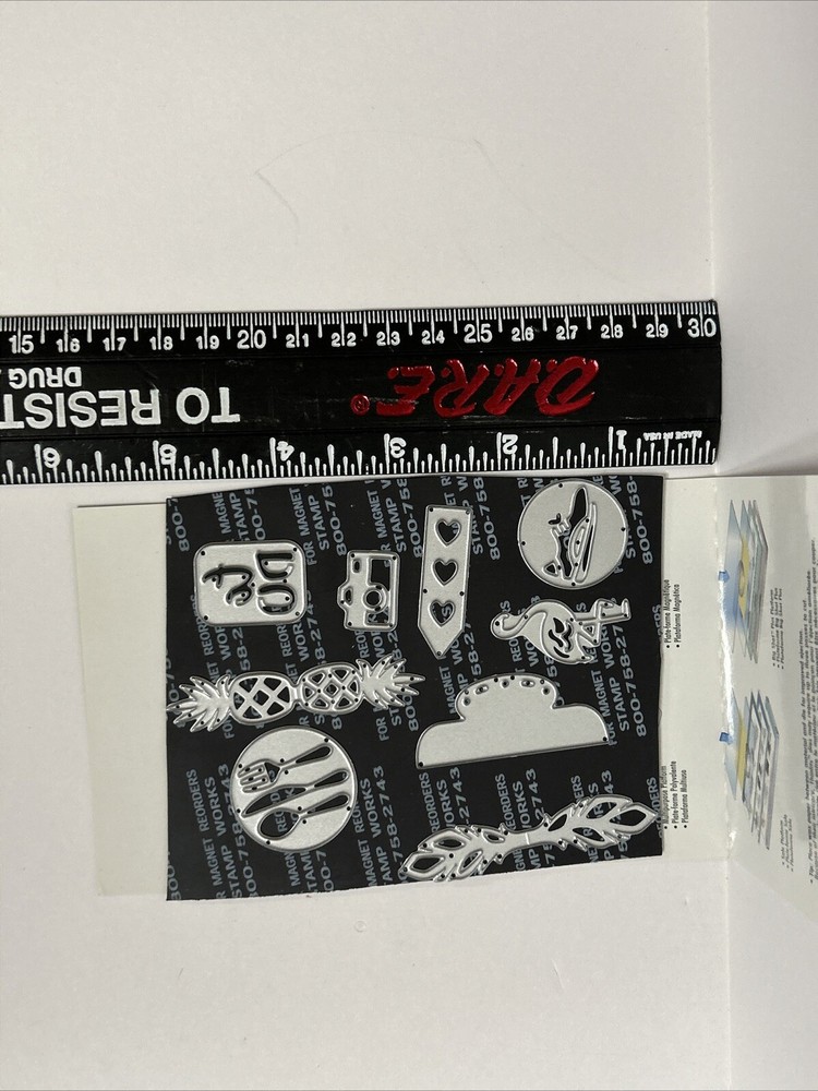 Sizzix Thinlits Dies Katelyn Lizardi Planner Page Icons #2 Flamingo Pineapple