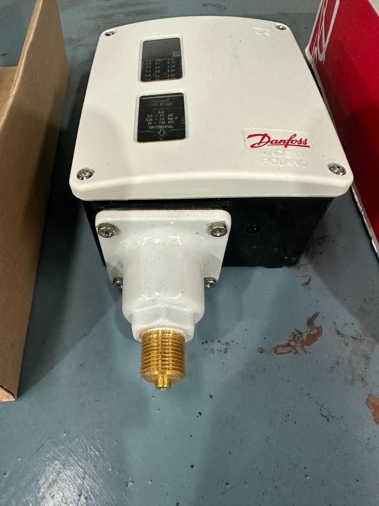 DANFOSS PRESSURE SWITCH RT 200 017-523766