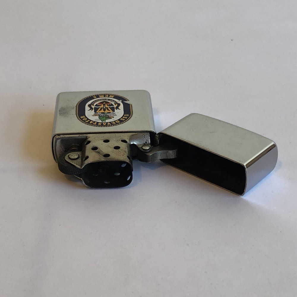 USS DEVASTATOR MCM 6 Zippo Cigarette Lighter