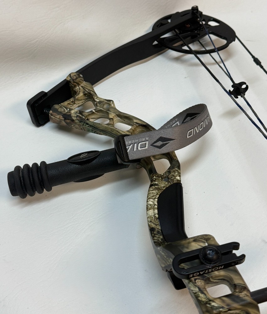 Diamond BowTech Infinite Edge Pro 5-70# 13-31in Compound Bow RH
