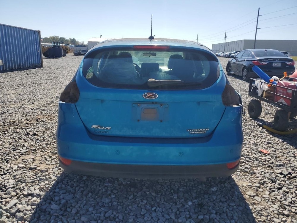 FOCUS 2015 Glove Box 4949933
