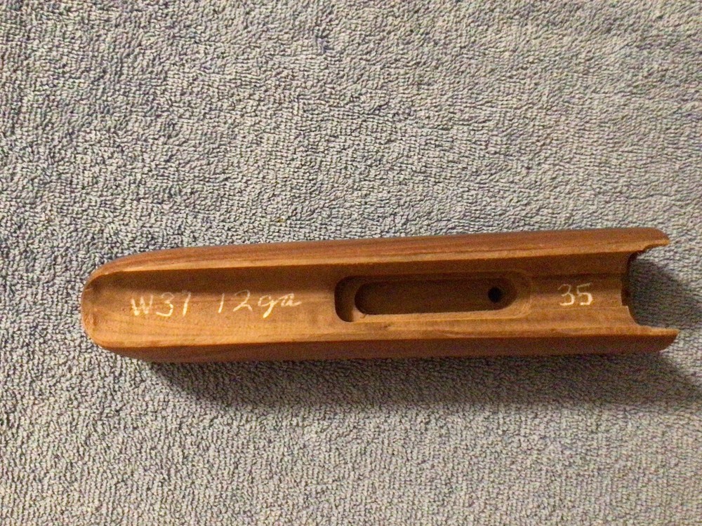 Winchester Model 37 12ga Forend Walnut Repro