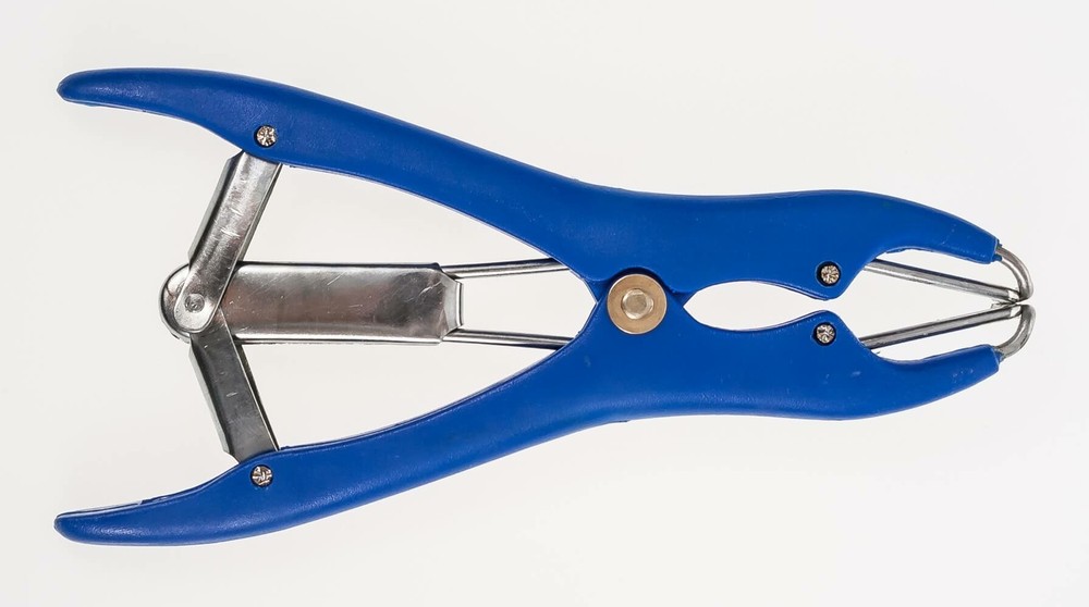 Economy Band Castrator