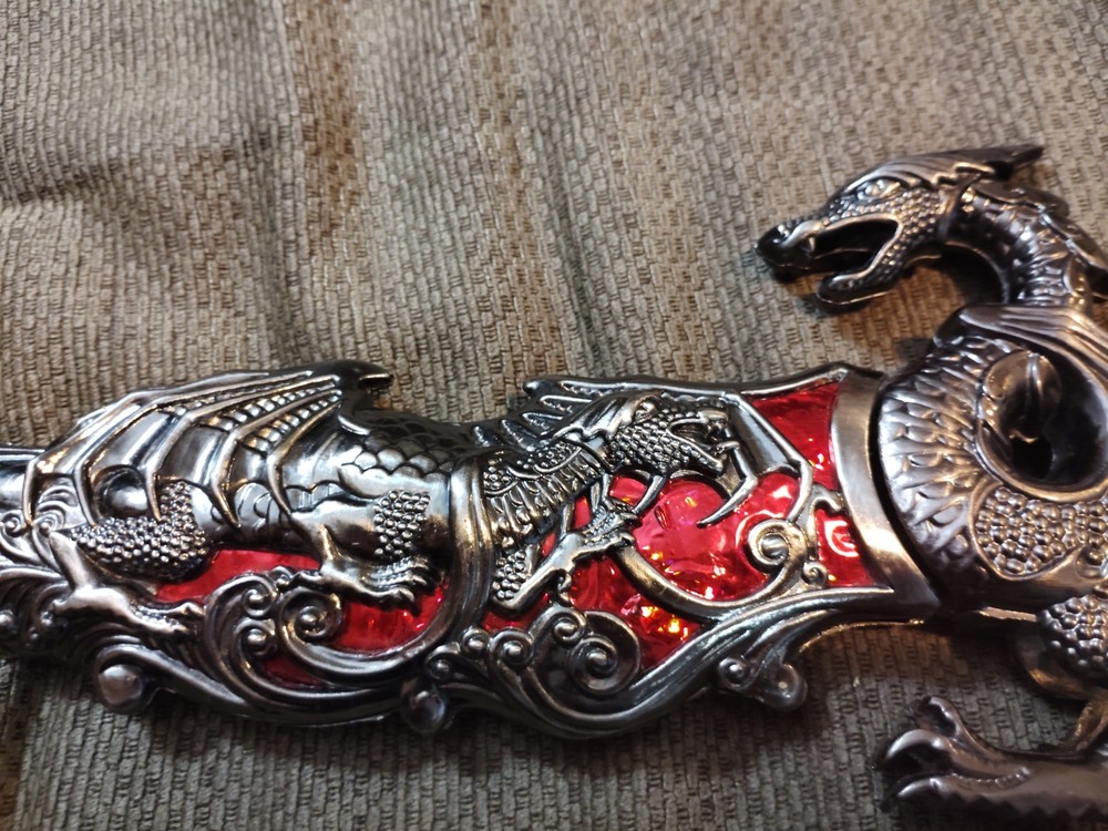 Amazing and Heavy Dragon dagger With Case (Great Condition) 9" Blade
