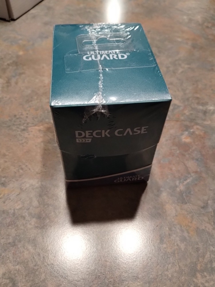 Ultimate Guard Deck Case 133+ Petrol Blue