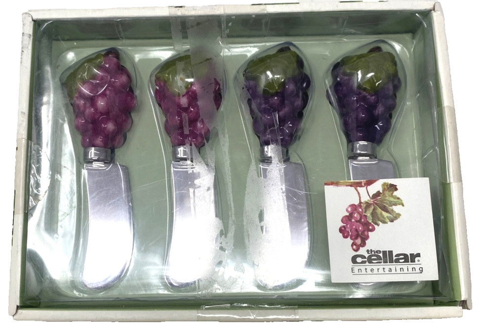 The Cellar Entertaining Grape shape Set of 4 Spreaders Packaging has damage